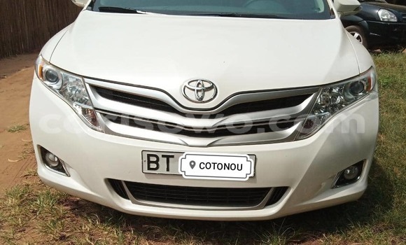 Acheter Occasion Voiture Toyota Venza Blanc à Cotonou, Benin