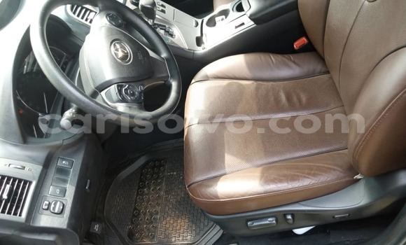 Ra Àlòkù Toyota Venza funfun Ọkọ̀ in Cotonou ni Benin Ra Àlòkù Toyota Venza funfun Ọkọ̀ in Cotonou ni Benin