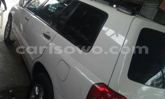 Acheter Occasion Voiture Toyota Highlander Blanc à Abomey, Benin Acheter Occasion Voiture Toyota Highlander Blanc à Abomey, Benin