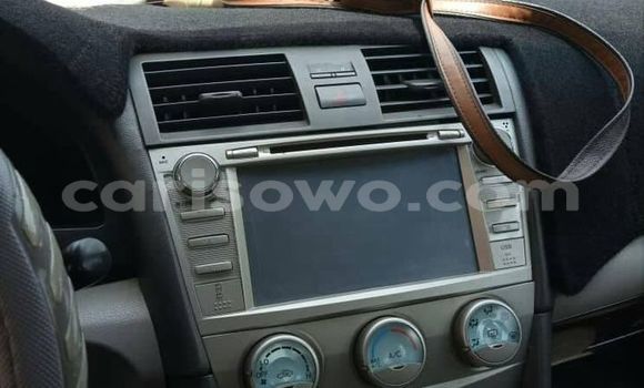 Acheter Occasion Voiture Toyota Camry Blanc à Abomey, Benin Acheter Occasion Voiture Toyota Camry Blanc à Abomey, Benin