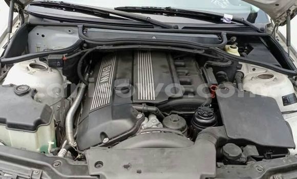 Acheter Occasion Voiture BMW 3–Series Gris à Abomey, Benin Acheter Occasion Voiture BMW 3–Series Gris à Abomey, Benin