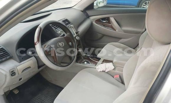 Acheter Occasion Voiture Toyota Camry Gris à Abomey, Benin Acheter Occasion Voiture Toyota Camry Gris à Abomey, Benin