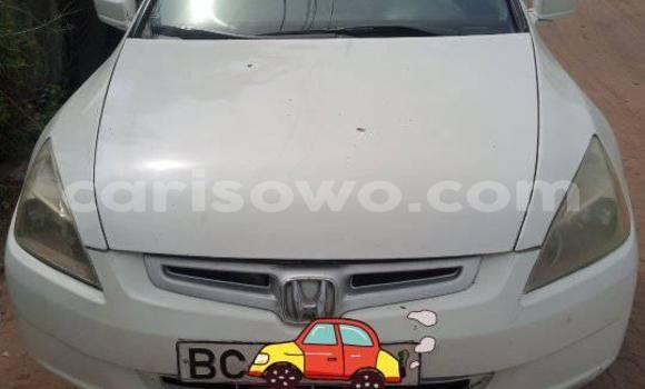 Acheter Occasion Voiture Honda Accord Blanc à Abomey, Benin