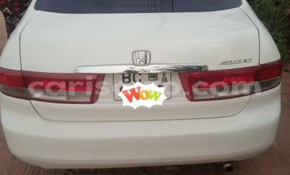 Acheter Occasion Voiture Honda Accord Blanc à Abomey, Benin Acheter Occasion Voiture Honda Accord Blanc à Abomey, Benin