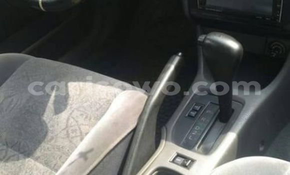 Acheter Occasion Voiture Toyota Avensis Gris à Abomey, Benin Acheter Occasion Voiture Toyota Avensis Gris à Abomey, Benin