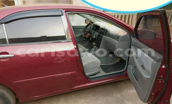 Acheter Occasion Voiture Toyota Corolla Rouge à Abomey, Benin Acheter Occasion Voiture Toyota Corolla Rouge à Abomey, Benin