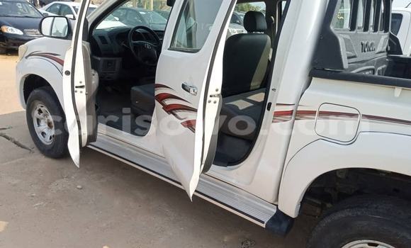 Buy Used Toyota Hilux White Car in Abomey in Benign Buy Used Toyota Hilux White Car in Abomey in Benign