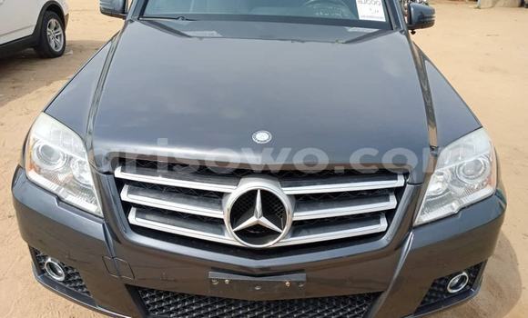 Ra Àlòkù Mercedes-Benz GLK–Class Black Ọkọ̀ in Abomey ni Benin