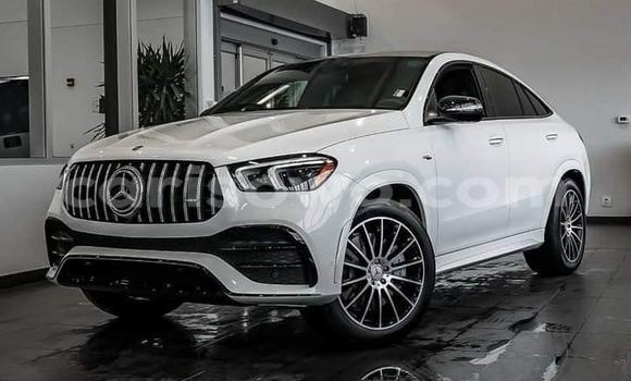 Sayi Na hannu Mercedes-Benz AMG GLE White Mota in Abomey a Benin