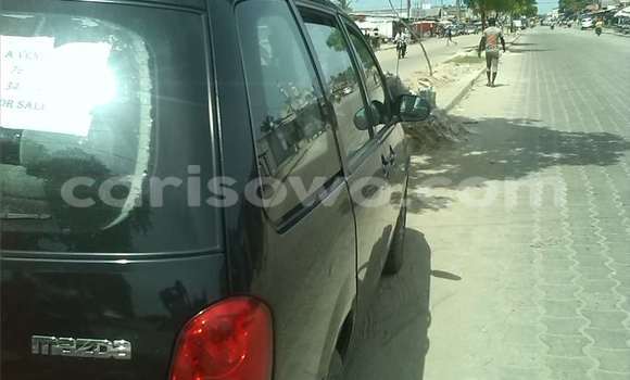 Acheter Occasion Voiture Mazda 323 Noir à Cotonou, Benin Acheter Occasion Voiture Mazda 323 Noir à Cotonou, Benin