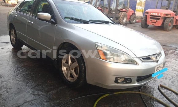 Sayi Na hannu Honda Accord Azurfa Mota in Cotonou a Benin Sayi Na hannu Honda Accord Azurfa Mota in Cotonou a Benin