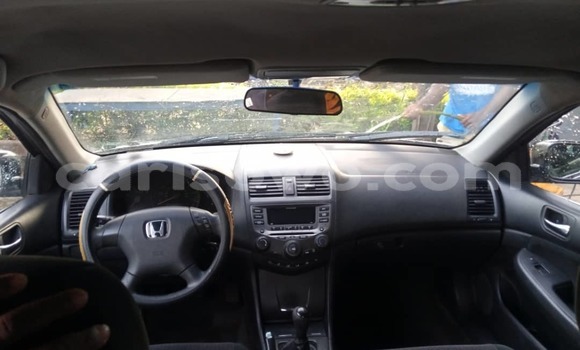 Sayi Na hannu Honda Accord Azurfa Mota in Cotonou a Benin Sayi Na hannu Honda Accord Azurfa Mota in Cotonou a Benin