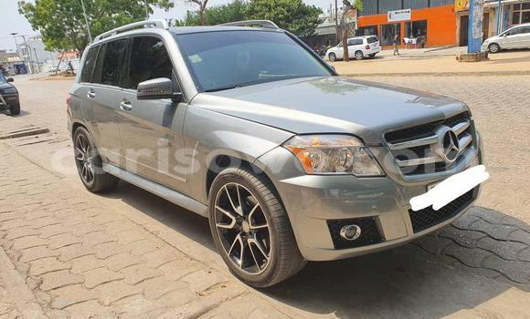 Ra Àlòkù Mercedes-Benz GLK–Class Alawọ ewe Ọkọ̀ in Cotonou ni Benin Ra Àlòkù Mercedes-Benz GLK–Class Alawọ ewe Ọkọ̀ in Cotonou ni Benin