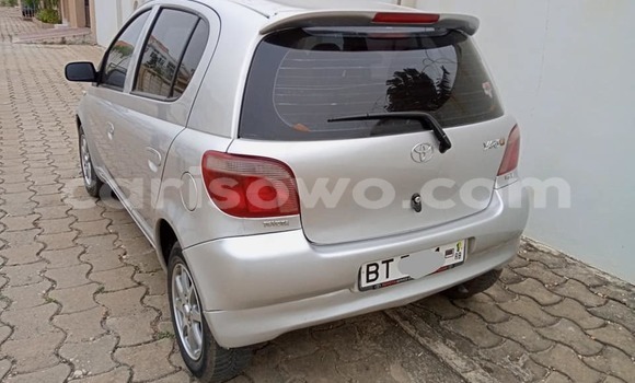 Acheter Occasion Voiture Toyota Yaris Gris à Abomey, Benin Acheter Occasion Voiture Toyota Yaris Gris à Abomey, Benin