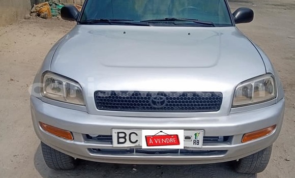 Acheter Occasion Voiture Toyota RAV4 Gris à Abomey, Benin