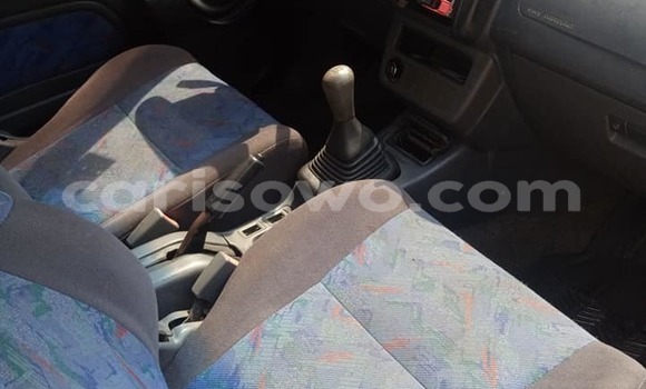 Acheter Occasion Voiture Toyota RAV4 Gris à Abomey, Benin Acheter Occasion Voiture Toyota RAV4 Gris à Abomey, Benin