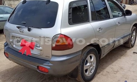 Acheter Occasion Voiture Hyundai Santa Fe Gris à Abomey, Benin