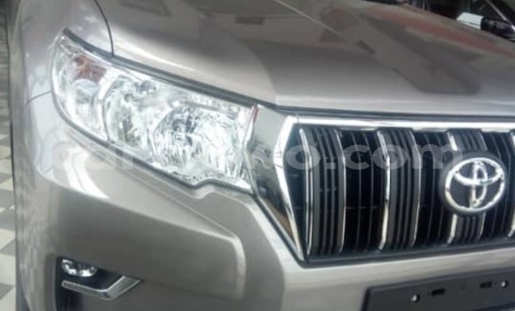 Ra Àlòkù Toyota Prado Silver Ọkọ̀ in Cotonou ni Benin Ra Àlòkù Toyota Prado Silver Ọkọ̀ in Cotonou ni Benin
