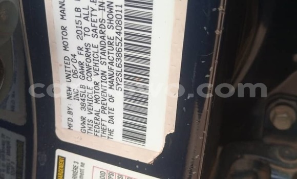 Buy Used Pontiac Vibe Blue Car in Cotonou in Benign Buy Used Pontiac Vibe Blue Car in Cotonou in Benign