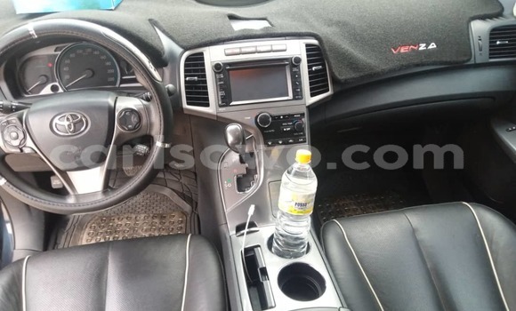 Acheter Neuf Voiture Toyota Venza Noir à Cotonou, Benin Acheter Neuf Voiture Toyota Venza Noir à Cotonou, Benin