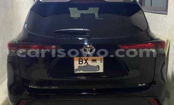 Acheter Occasion Voiture Toyota Highlander Marron à Cotonou, Benin Acheter Occasion Voiture Toyota Highlander Marron à Cotonou, Benin