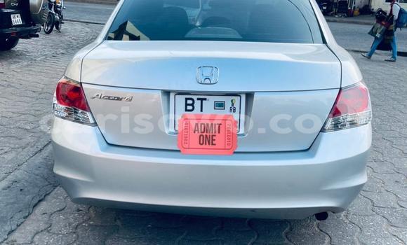 Sayi Na hannu Honda Accord Azurfa Mota in Cotonou a Benin