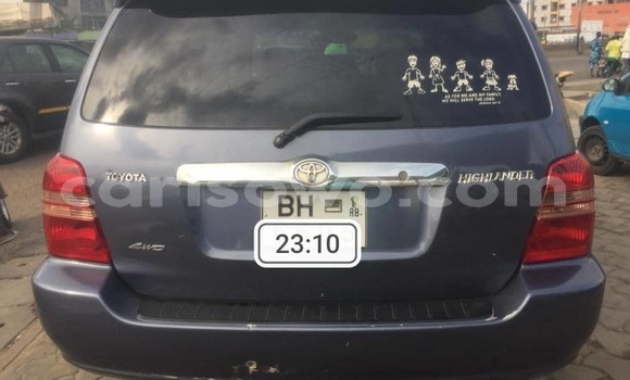 Sayi Na hannu Toyota Highlander Blue Mota in Cotonou a Benin