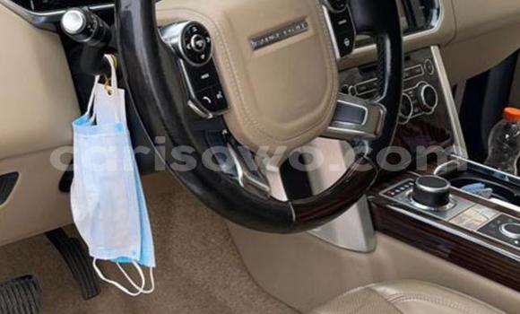 Sayi Na hannu Land Rover Range Rover Vogue Blue Mota in Cotonou a Benin Sayi Na hannu Land Rover Range Rover Vogue Blue Mota in Cotonou a Benin