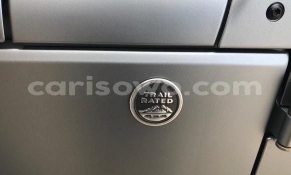 Acheter Occasion Voiture Jeep Wrangler Gris à Cotonou, Benin Acheter Occasion Voiture Jeep Wrangler Gris à Cotonou, Benin