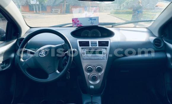 Ra Tuntun Toyota Yaris Blue Ọkọ̀ in Cotonou ni Benin Ra Tuntun Toyota Yaris Blue Ọkọ̀ in Cotonou ni Benin