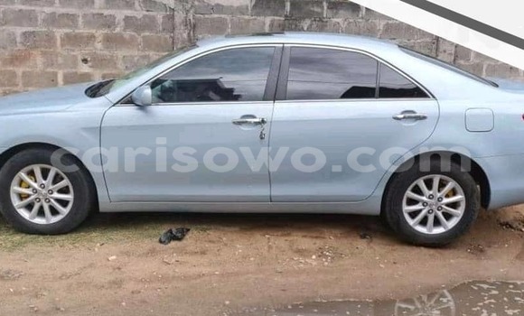 Ra Àlòkù Toyota Camry Blue Ọkọ̀ in Cotonou ni Benin Ra Àlòkù Toyota Camry Blue Ọkọ̀ in Cotonou ni Benin