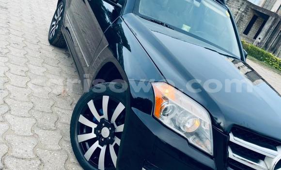 Ra Tuntun Mercedes-Benz GLK–Class Black Ọkọ̀ in Cotonou ni Benin Ra Tuntun Mercedes-Benz GLK–Class Black Ọkọ̀ in Cotonou ni Benin