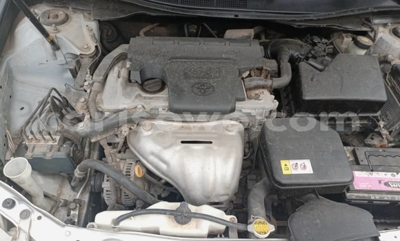 Acheter Neuf Voiture Toyota Camry Gris à Cotonou, Benin Acheter Neuf Voiture Toyota Camry Gris à Cotonou, Benin