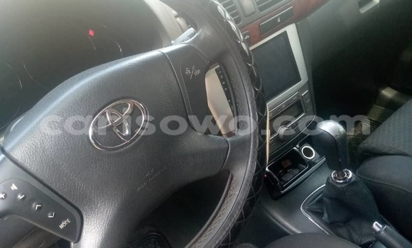 Ra Àlòkù Toyota Avensis Silver Ọkọ̀ in Cotonou ni Benin Ra Àlòkù Toyota Avensis Silver Ọkọ̀ in Cotonou ni Benin