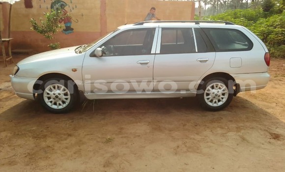 Sayi Na hannu Nissan Primera Sauran Mota in Porto Novo a Benin