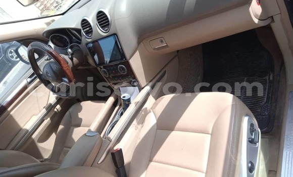 Buy Used Mercedes-Benz ML–Class Black Car in Cotonou in Benign Buy Used Mercedes-Benz ML–Class Black Car in Cotonou in Benign