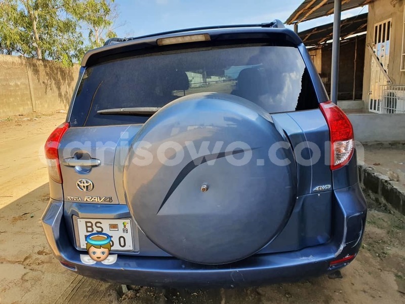Big with watermark toyota rav4 benin cotonou 10847