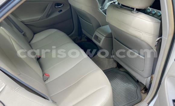 Ra Àlòkù Toyota Camry Silver Ọkọ̀ in Cotonou ni Benin Ra Àlòkù Toyota Camry Silver Ọkọ̀ in Cotonou ni Benin