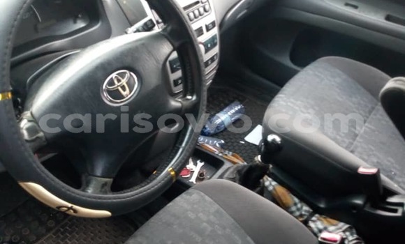 Ra Àlòkù Toyota Avensis Verso funfun Ọkọ̀ in Cotonou ni Benin Ra Àlòkù Toyota Avensis Verso funfun Ọkọ̀ in Cotonou ni Benin