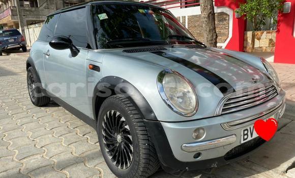 Ra Tuntun MINI Cooper Silver Ọkọ̀ in Cotonou ni Benin Ra Tuntun MINI Cooper Silver Ọkọ̀ in Cotonou ni Benin