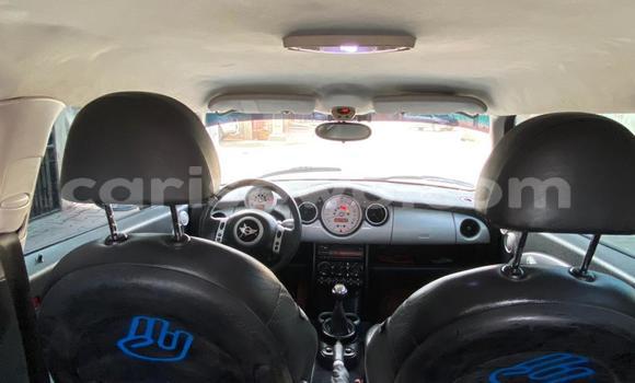 Ra Tuntun MINI Cooper Silver Ọkọ̀ in Cotonou ni Benin Ra Tuntun MINI Cooper Silver Ọkọ̀ in Cotonou ni Benin