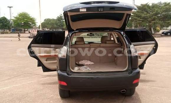 Ra Tuntun Lexus RX 330 Black Ọkọ̀ in Cotonou ni Benin Ra Tuntun Lexus RX 330 Black Ọkọ̀ in Cotonou ni Benin