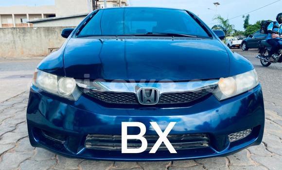 Ra Tuntun Honda Civic Blue Ọkọ̀ in Cotonou ni Benin Ra Tuntun Honda Civic Blue Ọkọ̀ in Cotonou ni Benin