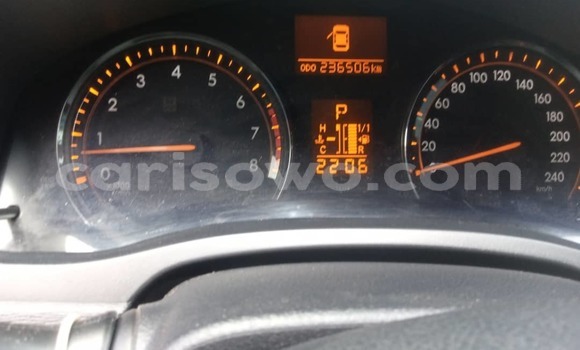 Ra Àlòkù Toyota Avensis funfun Ọkọ̀ in Cotonou ni Benin Ra Àlòkù Toyota Avensis funfun Ọkọ̀ in Cotonou ni Benin