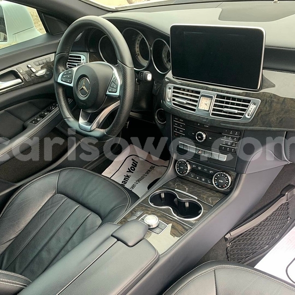 Big with watermark mercedes benz cls class benin cotonou 10894