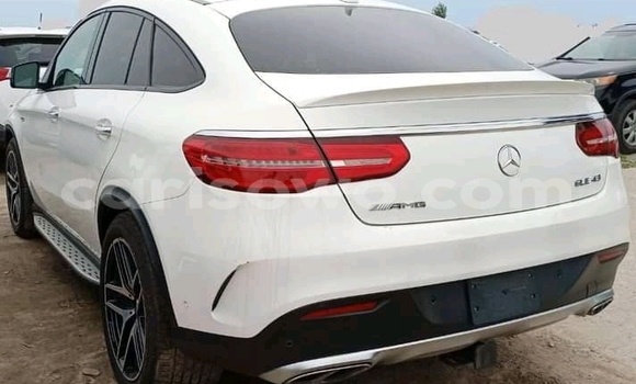 Sayi Na hannu Mercedes-Benz AMG GLE Coupe White Mota in Cotonou a Benin Sayi Na hannu Mercedes-Benz AMG GLE Coupe White Mota in Cotonou a Benin