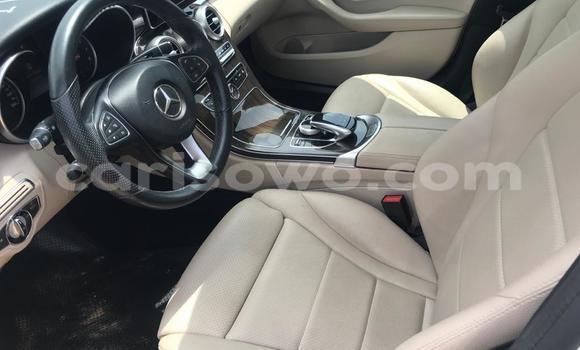 Ra Imported Mercedes-Benz C–Class funfun Ọkọ̀ in Cotonou ni Benin Ra Imported Mercedes-Benz C–Class funfun Ọkọ̀ in Cotonou ni Benin
