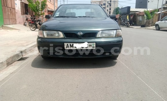 Buy Used Nissan Almera Silver Car in Cotonou in Benign Buy Used Nissan Almera Silver Car in Cotonou in Benign