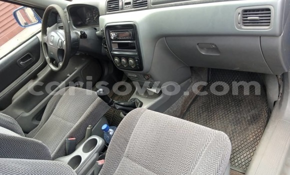 Buy Used Honda CR–V Blue Car in Cotonou in Benign Buy Used Honda CR–V Blue Car in Cotonou in Benign