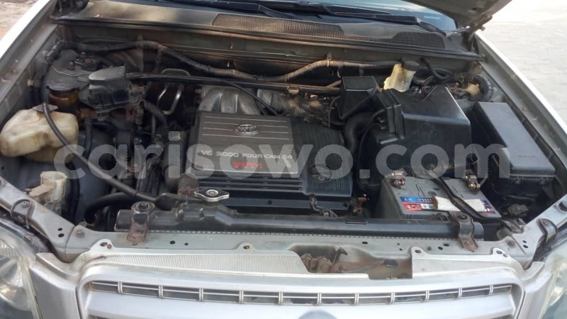 Big with watermark toyota highlander benin cotonou 10918